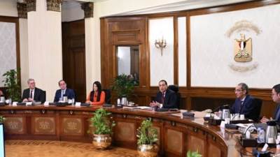 رئيس الوزراء: توجيهات رئاسية بضغط الجدول الزمني لمشروعات "حياة كريمة"