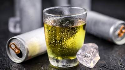 هل تناول مشروبات الطاقة حلال أم حرام؟.. أمين الفتوى يوضح