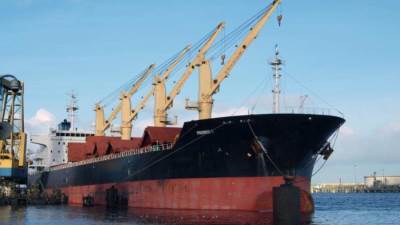 تداول 56 ألف طن و1154 شاحنة بضائع عامة ومتنوعة بموانئ البحر الأحمر