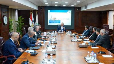 بدوي: حفر أكثر من 100 بئر استكشافي للبترول والغاز خلال عام 2026