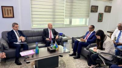 وزير الصناعة يؤكد استعداد مصر لتغطية احتياجات السوق الجيبوتي من مختلف البضائع