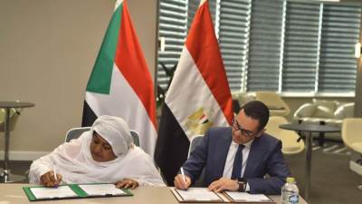 السودان تمنح الشركات المصرية الأولوية في إعادة الإعمار 
