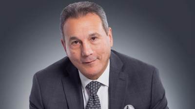 البنك الأهلي المصري يخفض العائد على الشهادات البلاتينية بنسبة 1%