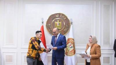 ​وزير العمل: نفتح آفاقاً جديدة للعمالة المصرية في الأسواق العربية