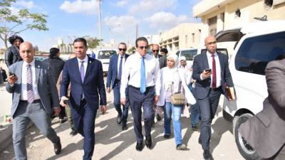 عبدالغفار: توجيه برفع كفاءة مستشفى 6 أكتوبر المركزي واستكمال أعمال التطوير