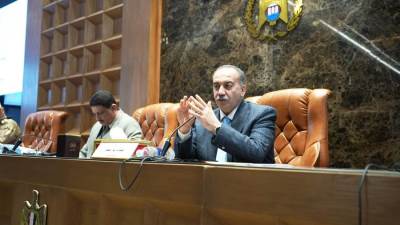 محافظ أسيوط يستعرض أولويات العمل التنموي وخطط تحسين الخدمات خلال 2026