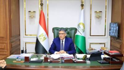 النجار يكرم المتميزين بإدارة الحملة بالديوان العام والجهات التابعة للمحافظة