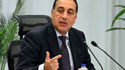 محافظ الأقصر لـ"مدبولي": الإنتهاء من 630 مشروعًا بـ«حياة كريمة» و40 جاري تنفيذها