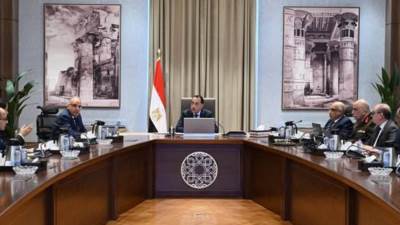 الحكومة تحذر.. لا تهاون مع التعديات على نهر النيل وطرح النهر