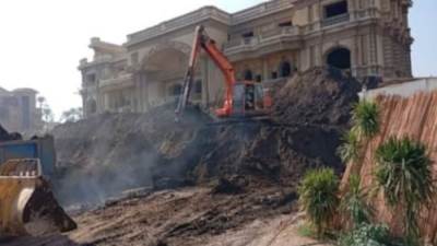 وزير الري: إزالة 28 تواجد مخالف على نهر النيل بمنطقة منيل شيحة