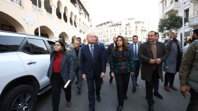 د.منال عوض: الانتهاء من تطوير المرافق بنسبة 100% بشارع إبراهيم في الكوربة