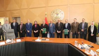 تعاون بين "الكهرباء" و"العربية للتصنيع" لإنشاء شركة صيانة الطاقة الشمسية على الأسطح