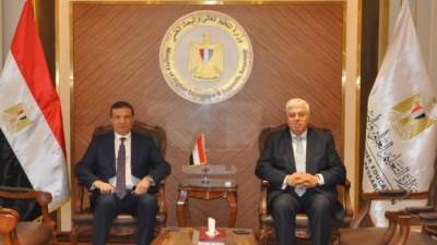 لدعم المشروعات القومية.. التعليم العالي والزراعة يبحثان إنشاء "جامعة الغذاء" في مصر