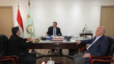 وزير الزراعة يؤكد دعم الدولة لصناعة الدواجن وصغار المربين