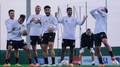 منتخب مصر بالقميص الأحمر وكوت ديفوار بالأبيض في ربع نهائي أمم إفريقيا