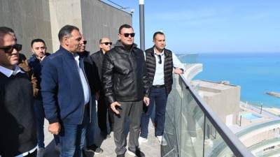 وزير الإسكان: 7956 وحدة سكنية متنوعة بمشروع مزارين بالعلمين الجديدة