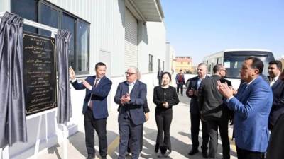 رئيس الوزراء يفتتح مجمع "شين جين" للمنسوجات باستثمارات 20 مليون دولار