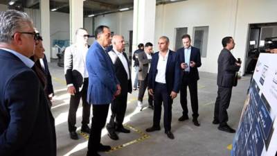 مدبولي يفتتح مصنع "سي إي سي" لإنتاج "رولمان البلي" بـ3 ملايين دولار