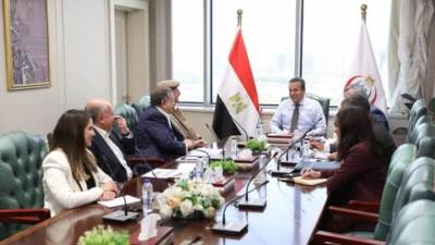 وزير الصحة يبحث مع "المراسم للتطوير العقاري" التدفقات المالية للمشروعات الصحية