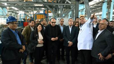 مدبولي: تكلفة المشروع الجديد بمصر للألومنيوم 17.5 مليون دولار