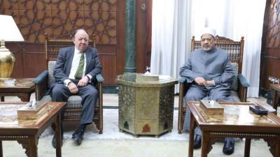 سفير الأرجنتين: الدين والإيمان مفتاحا السلام والاستقرار للبشرية جمعاء