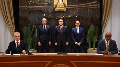 مدبولي: استثمارات فندقية جديدة تضم 176 غرفة و188 وحدة سكنية بوسط القاهرة