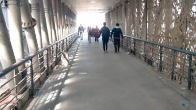 جهاز الشيخ زايد ينفذ حملات على موقف الهايبر لمتابعة خطوط سير سيارات الميكروباص