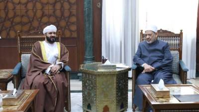 الإمام الطيب: الأزهر يتحمل مسؤولية وحدة الأمة ولمِّ شمل علمائها