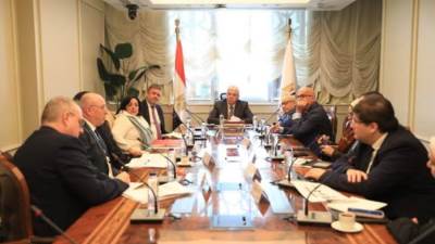 شراكة استراتيجية بين "التعليم" و"جامعة إكستر البريطانية" لتقديم تعليم دولي متميز