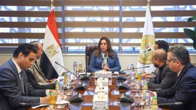 وزيرة التنمية المحلية: تطوير 100 شارع وممر عام بمدينة رشيد