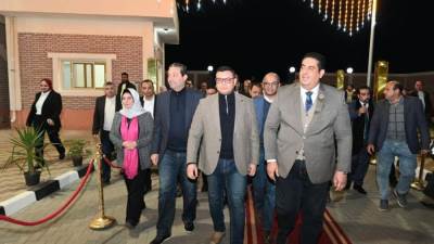 وزير الإسكان ومحافظ دمياط يفتتحان محطة معالجة الناصرية الجديدة 