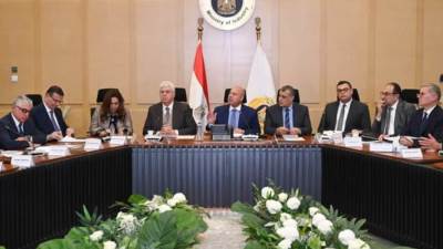 وزير الصناعة يوافق على إنشاء مشروع لـ"تصنيع إطارات السيارات" بـ291 مليون دولار