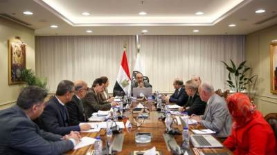 الشيمي: 737 مشروعًا لشركات قطاع الأعمال في 13 محافظة ضمن "حياة كريمة"