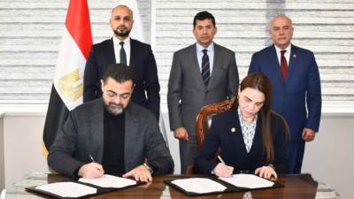 صبحي: توقيع عقد لتدريب 3000 شاب على مهارات القيادة المجتمعية