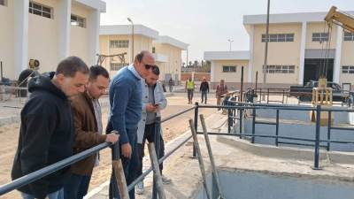 تفاصيل زيارة رئيس جهاز مدينة العبور لمحطات الصرف الصحي