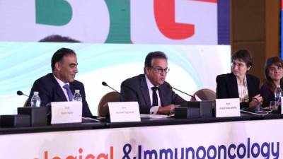 وزير الصحة: المبادرة الرئاسية لصحة المرأة خفضت اكتشاف السرطان في المراحل المتأخرة