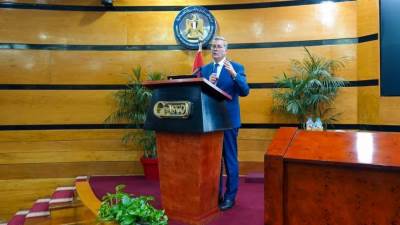 تفاصيل خطة البترول لزيادة الإنتاج المحلي من الغاز والنفط.. تبدأ بحفر 100بئر