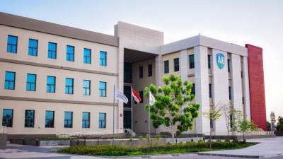 خلف الله: جامعة العلمين الدولية أول جامعة معززة للصحة في مصر وأفريقيا