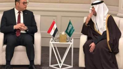 في منتدى مستقبل العقار2026.. "الشربيني" يعقد لقاءً مع وزير البلديات والإسكان السعودي