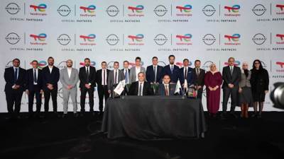 «نيسان مصر» توقع مع «توتال إنرجيز» اتفاقية شراكة لتصنيع زيوت المحركات 