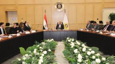 شركات نمساوية تدرس الاستثمار في صناعة وسائل النقل بمصر