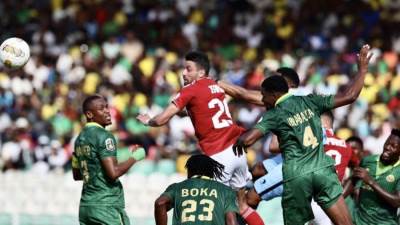 الأهلي يتعادل مع يانج أفريكانز ويحكم قبضته على صدارة مجموعته الإفريقية