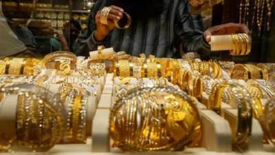 الذهب يحقق أكبر خسارة يومية في تاريخه بنزول 255 جنيهًا 