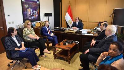 «الصحة» تبحث مع وفد جامعة «دي مونتفورت» البريطانية تعزيز التعاون في مكافحة المضادات الميكروبية