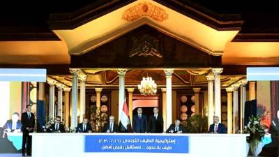 تفاصيل صفقة منح ترددات لشركات المحمول بقيمة 3.5 مليار دولار