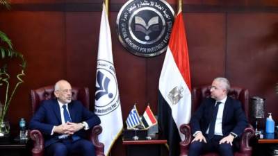 "مصر واليونان" تبحثان تعزيز الشراكة الاستثمارية بين البلدين
