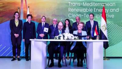 الاتحاد الأوروبي يمنح مصر 125 مليون يورو لدعم الطاقة المتجددة