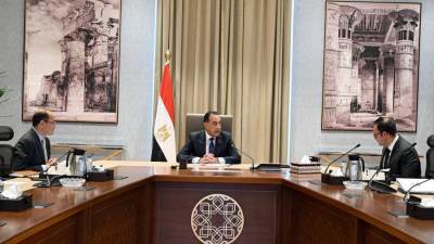 د.مصطفى مدبولي يبحث تطورات المراجعة الجارية لصندوق النقد الدولي