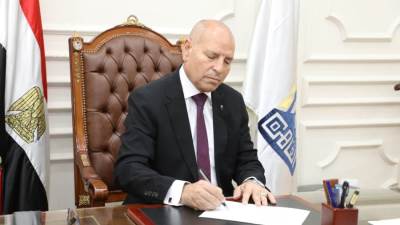 محافظ القاهرة: مد مواعيد العمل بنفقى الأزهر خلال شهر رمضان