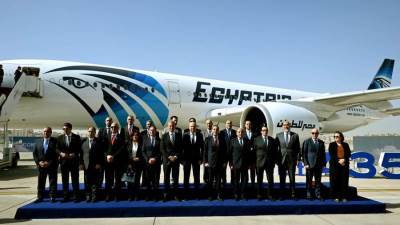 سامح الحفني: مطار القاهرة سجل رقمًا قياسيًا باستقبال111 ألف راكب  